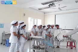 Ngành Hộ sinh - 7720302